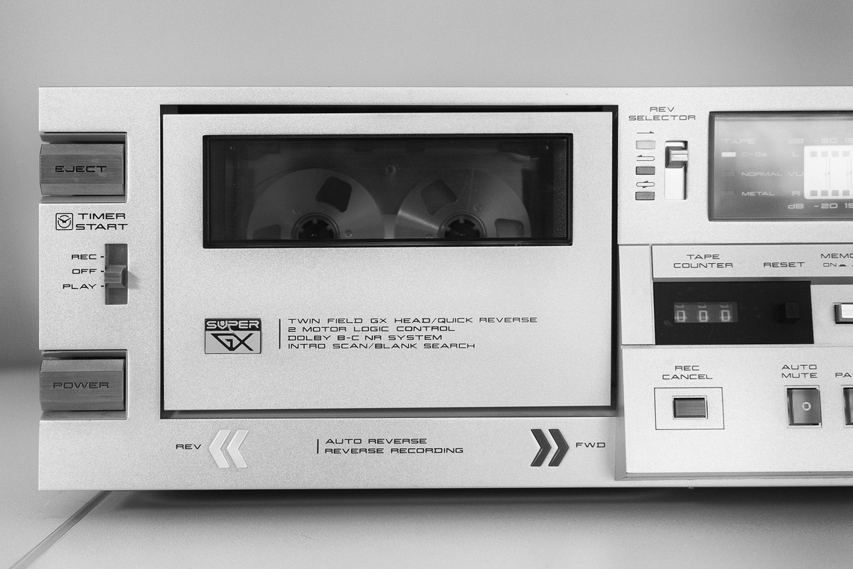 2016_08_AKAI GXF44R_Bild04_klein