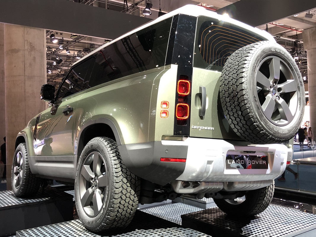 E6F518A6-C132-4A49-8244-28B2F466EB98