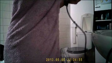 [Image: Voyeur39205140056.jpg]