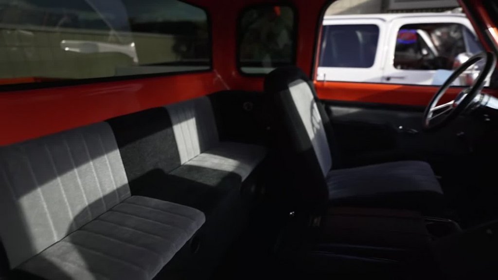 [Image: o3qob95czg9f.jpg]