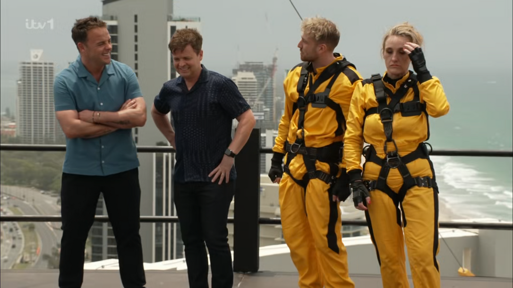 [Image: mtglb28uiw29.png]