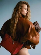 Olivia-Vinten-by-Buzz-White-ELLE-France-March-12-2026-13