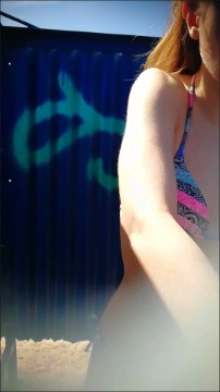 [Image: Voyeur12205074834.jpg]