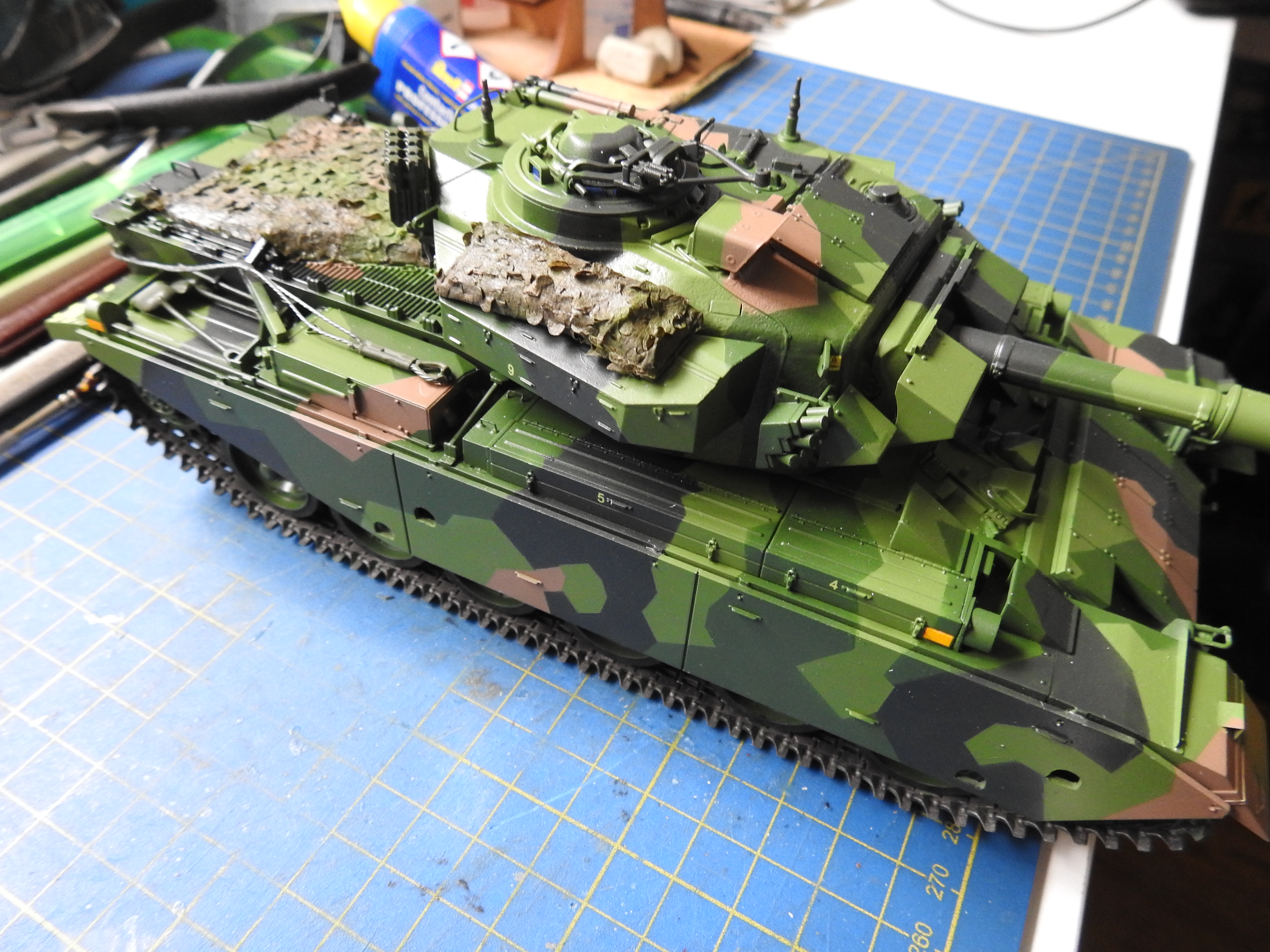 Strv 104 Centurion, Amusing Hobby, 1/35 DSCN0221