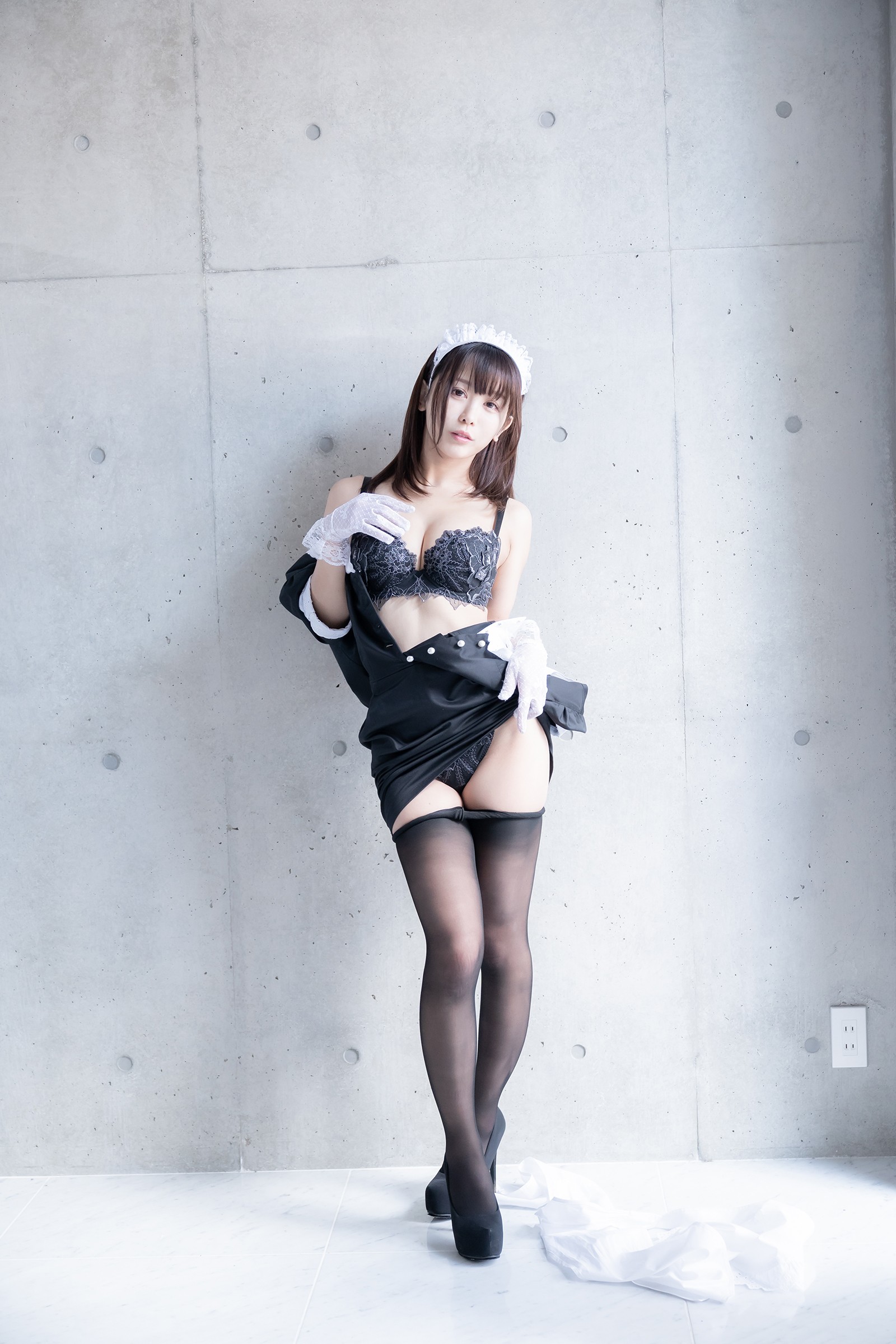 いくみ SM 女仆主题 写真图集｜高人气 Cosplay 高清摄影（203P｜265MB）插图3