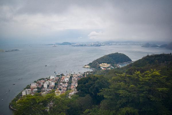 В джазе только девушки или аргентинско-бразильский калейдоскоп В джазе только девушки или аргентинско-бразильский калейдоскоп