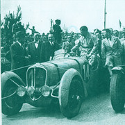 24 HEURES DU MANS YEAR BY YEAR PART ONE 1923-1969 - Page 17 38lm14-Delahaye135-CS-GSerraud-YGCabantous-2