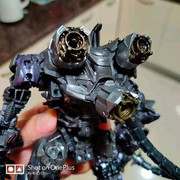Studio-Series-Shockwave-04