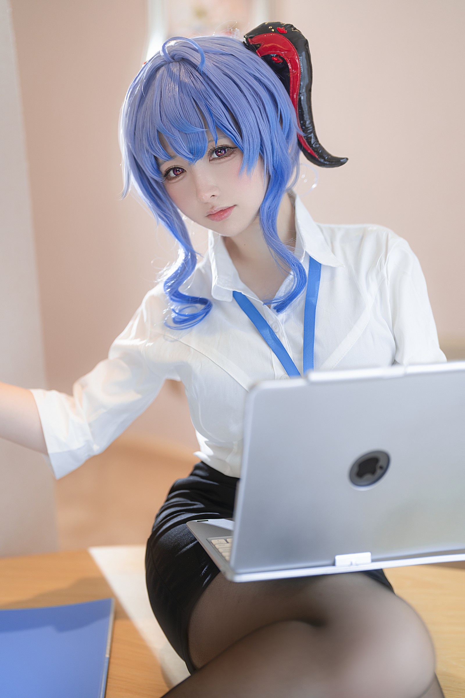 樱梨梨 甘雨 秘书 Cosplay 写真集｜原神角色高清摄影（30P｜91MB）插图6