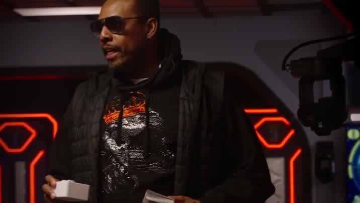 [Image: csd86t6xre7p.jpg]