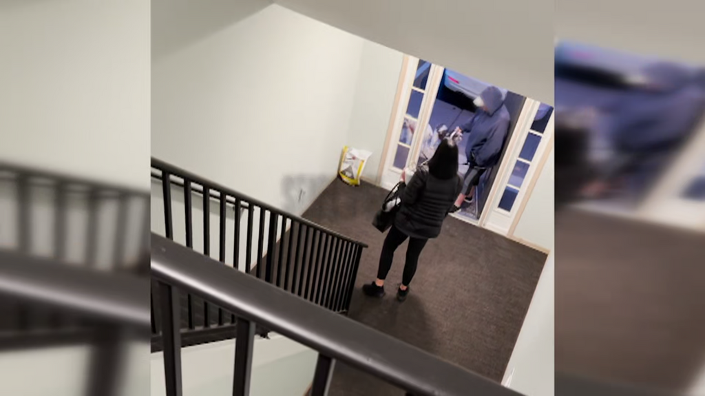 [Image: 92uzezsi8a3p.png]