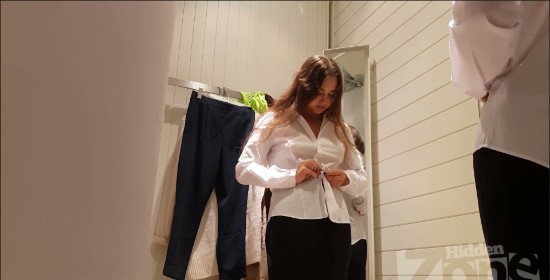 [Image: Voyeur26105100254.jpg]