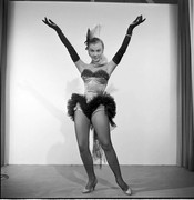 Mitzi-Gaynor-d67