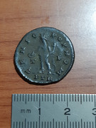 Nummus de Licinio I. GENIO POP ROM. Genio estante a izq. Trier. 20220208-213155