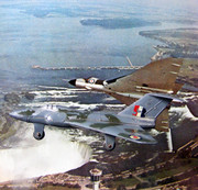 [Image: Dinky-avion-trucage.jpg]