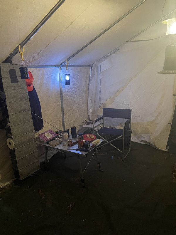 6CBE40DC-E18D-435B-85E5-D222072B43A0