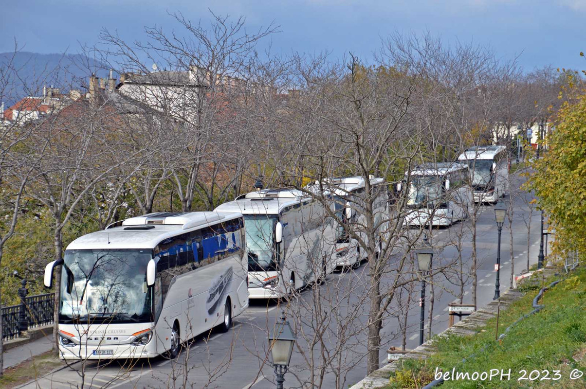 E09DD9B1-64D8-4D40-881A-2F25C7C562CB