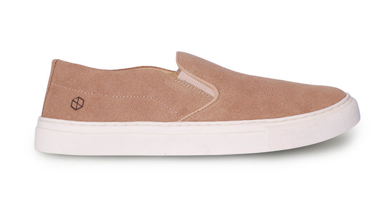 Tênis slip-on bege