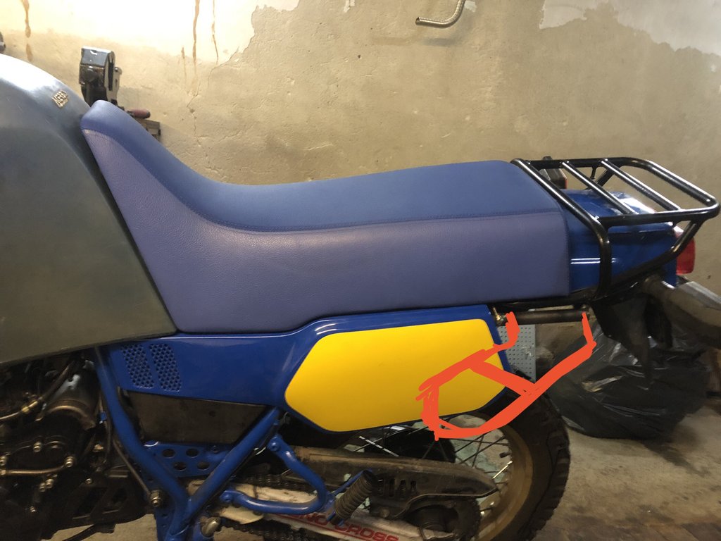 809B14ED-3E64-4598-97C4-02C3590ED3E9