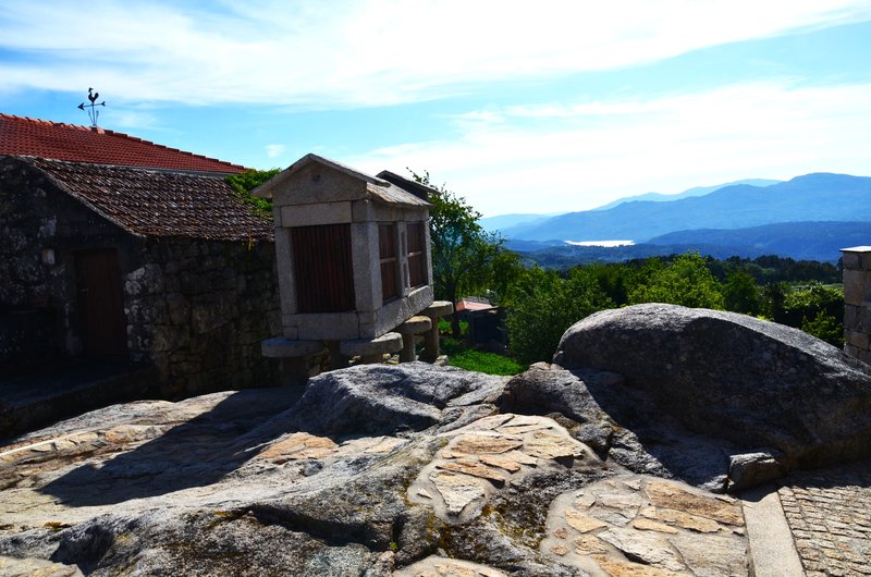 PUXEDO-28 Y 29-5-2024 - Galicia y sus pueblos - 2017/2024 (44)