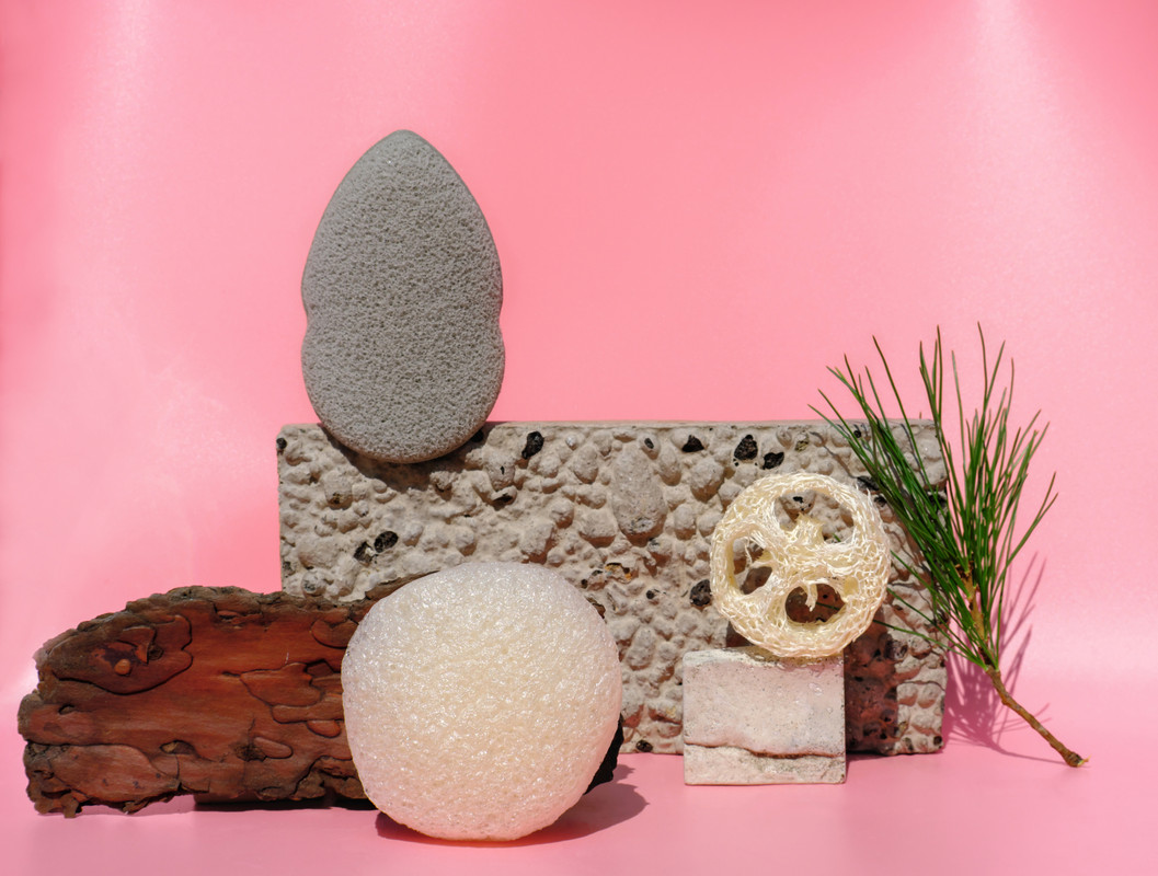 Spugna konjac, a cosa serve e come si usa Spugna konjac, a cosa serve e come si usa
