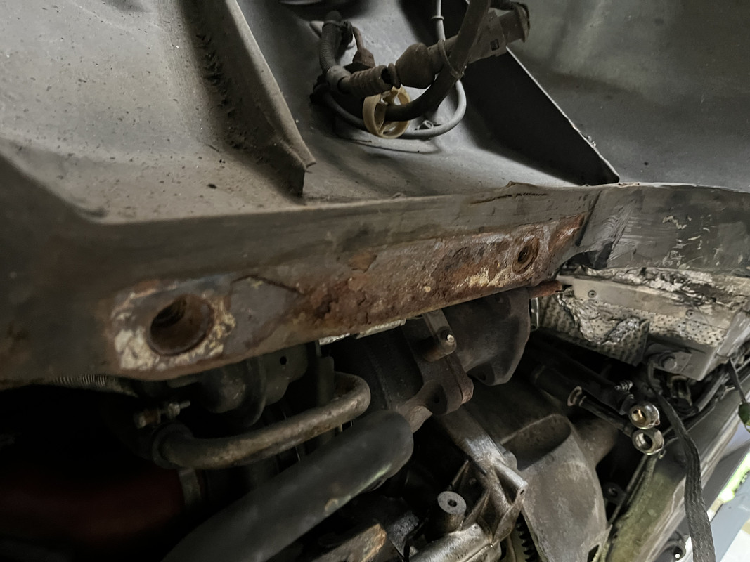 BD432E80-CE71-4A77-9F4C-11EA357F79A9