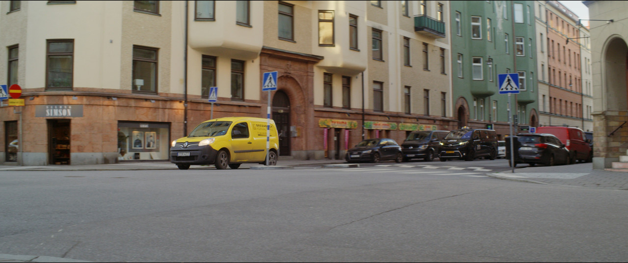 two-buses-1-2-1.jpg