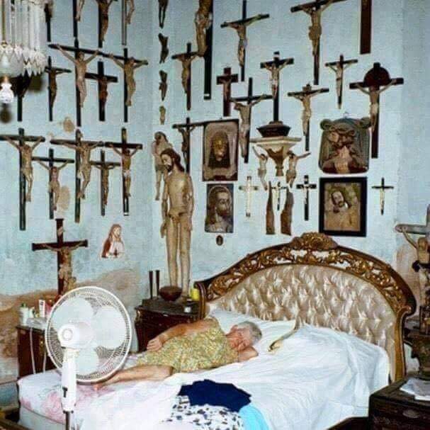 [Image: Crosses.jpg]
