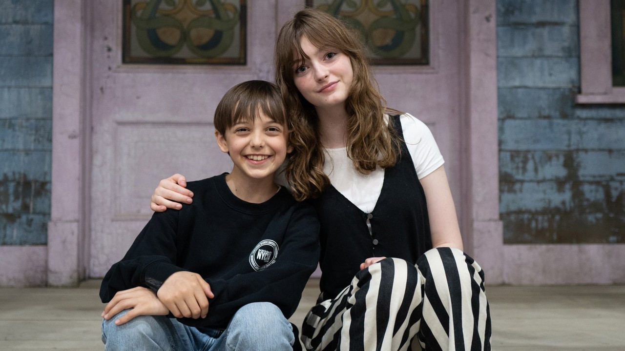 Olive-Abercrombie-e-Levi-Chrisopulos