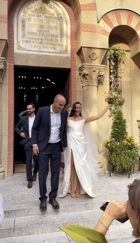 98E35F75-E3AF-4889-839C-EECD44FB10ED