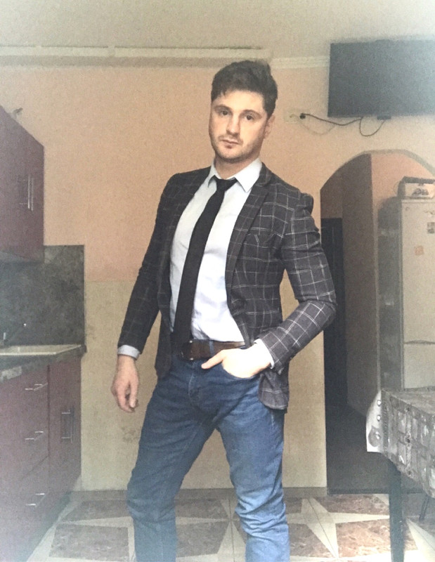 C1F8D250-387B-4851-AEB5-C9F2FC6AB1E6