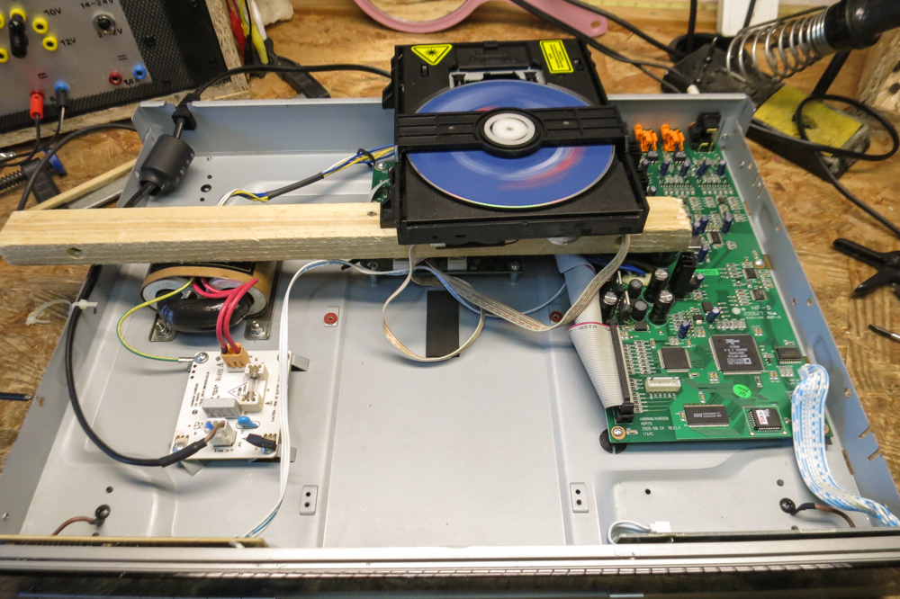 [Bild: CD-Laser-Bastel-jcs-0005.jpg]