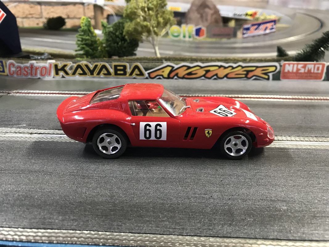 33B7E5F7-709B-461C-A878-3791EBC53CE1