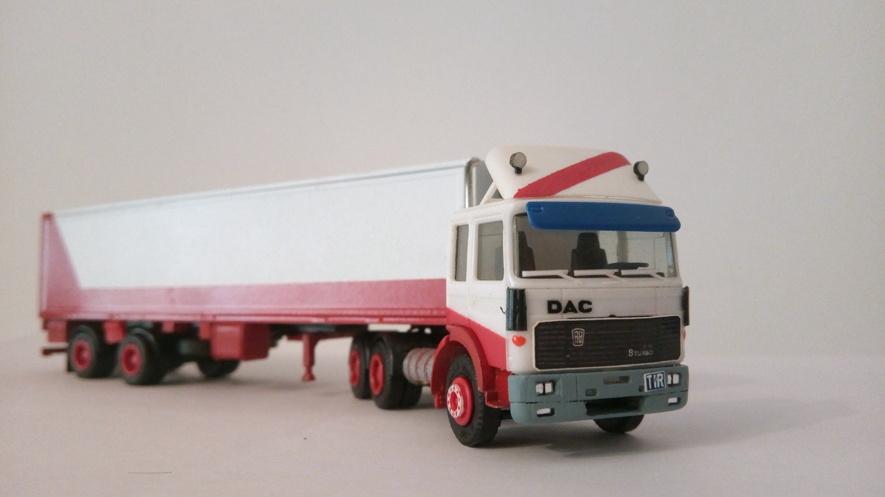Macht (8099)