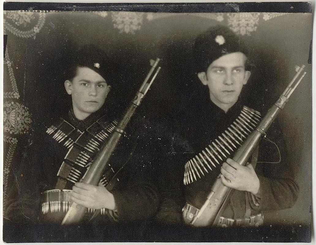 [Слика: 45.jpg]