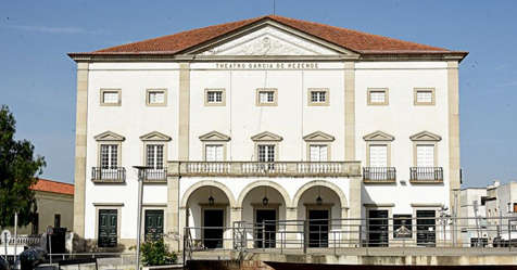 ÉVORA: TEATRO GARCIA DE RESENDE VAI TER OBRAS DE BENEFICIAÇÃO