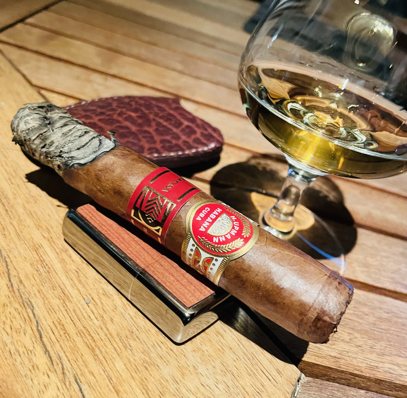 72D1A0E3-FCB5-4886-AAB1-DBE16FA7D83D