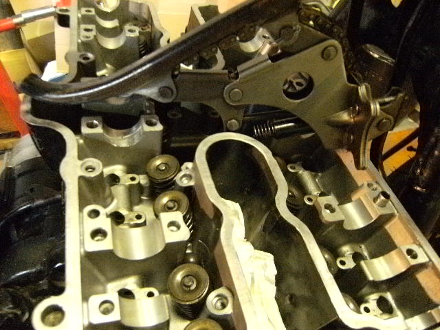 Cylinder head4