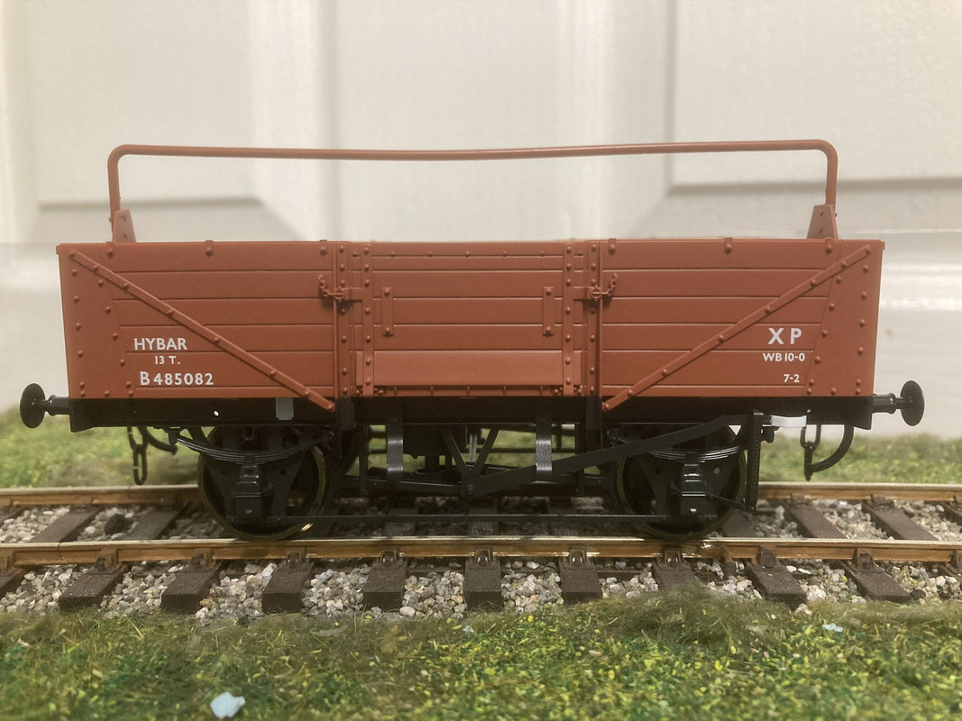 5E262B4A-457D-4DDF-BB65-8B1C51503668