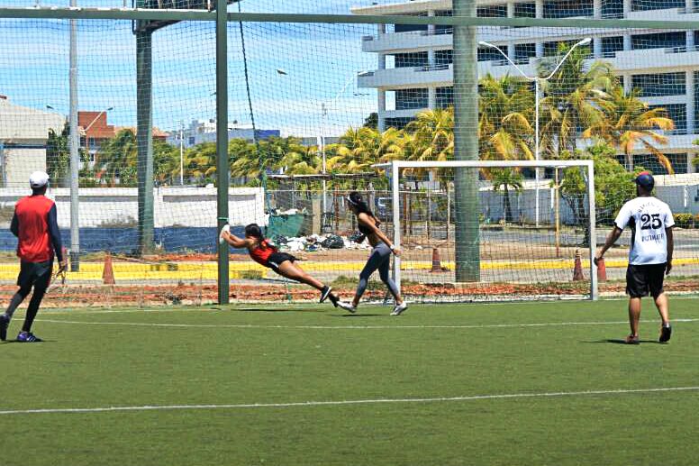 Los-superpoderes-del-Ultimate-Frisbee-1.jpg