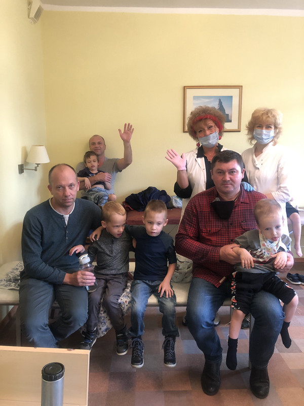 7D79D860-B09E-4BD5-BAB4-533EF46C10F4