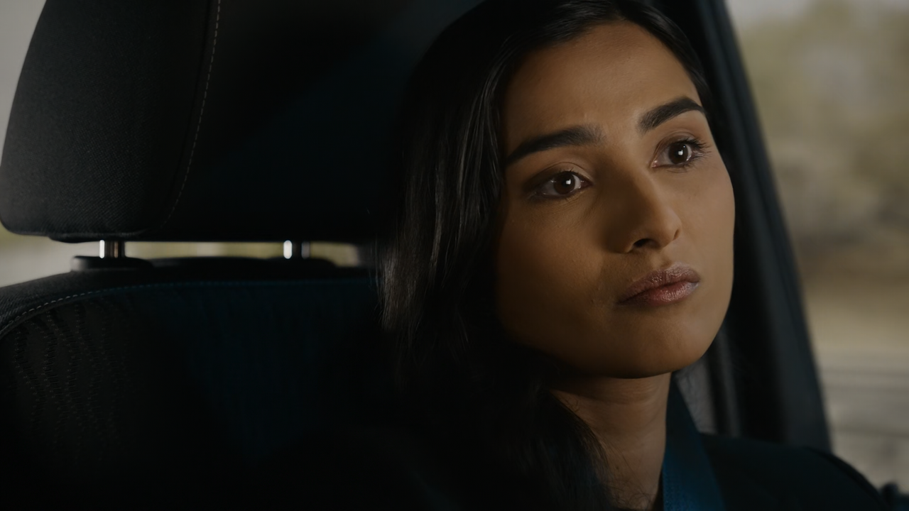 The.Blacklist.S10E04.The.Hyena.1080p.10bit.AMZN.WEB-DL.DDP5.1.HEVC-Vyndros.mkv_snapshot_21.59_[2023.