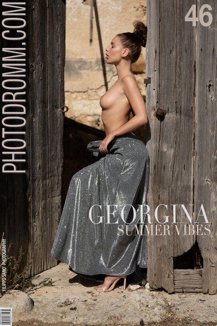 Georgina - Summer Vibes - 46 Photos - 3000px - Aug 24, 2022