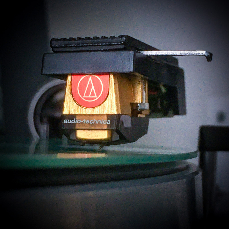 AT-20 SLa auf Dual 1229  (3 von 3)