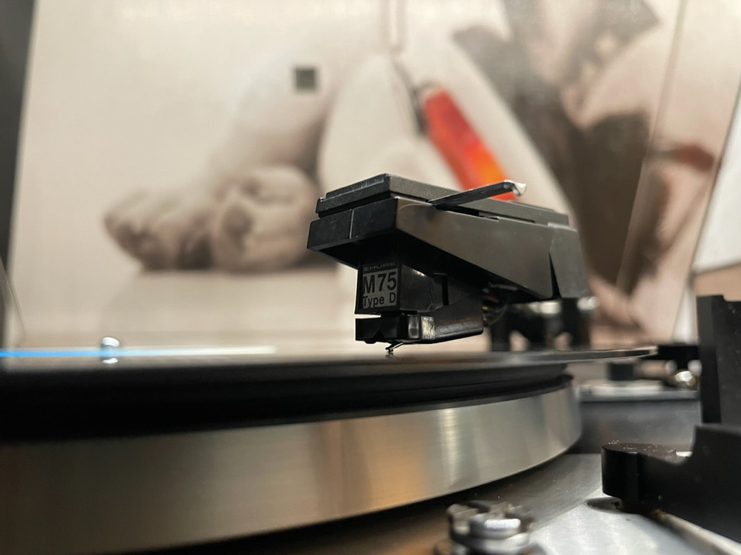 51CA1B07-704E-405A-AE64-7F3B1198D243