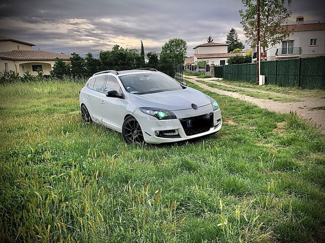 C9AD688C-D248-44AF-A599-B860F2DD11DD