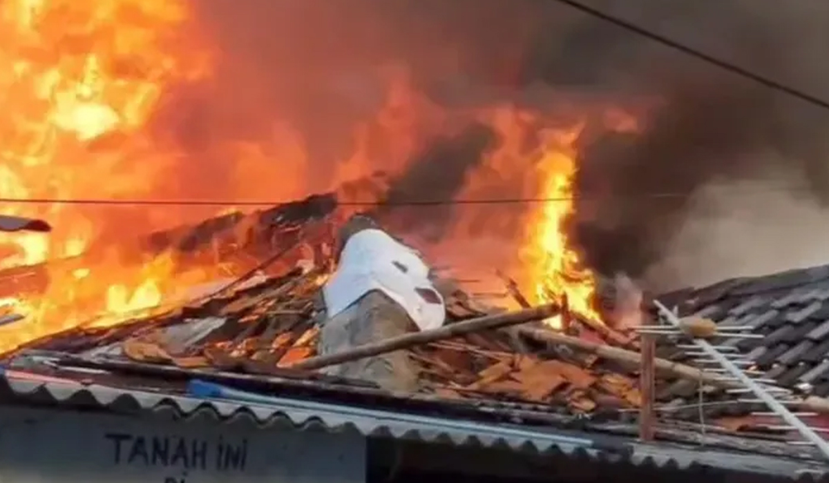 Penampakan Tragis Kebakaran Jaksel: 4 Anak Tewas di Tengah Asap dan Puing!