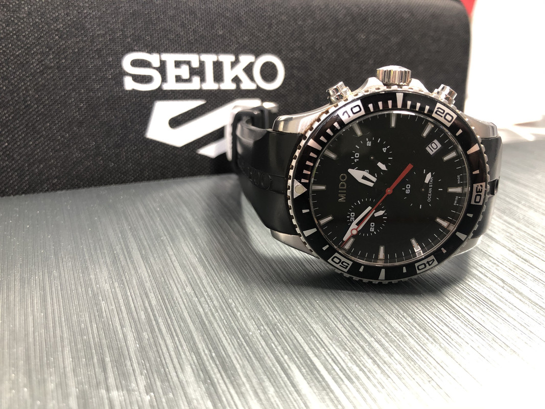 61E50E2D-C2A2-48D0-98FC-417B9A31245A