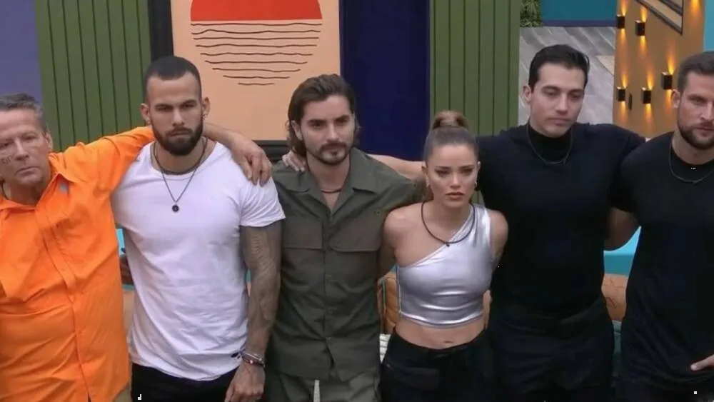 Integrante de LCDLF4 se sincera y revela que tuvo un hijo con una empleada doméstica