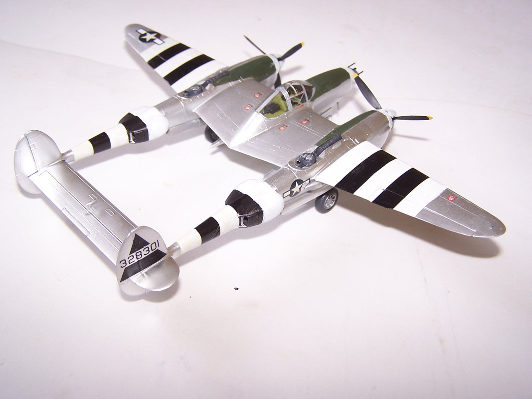 Hasegawa_P38J_Lightning-DDay-RS